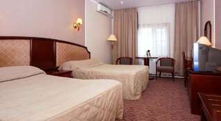 Гостиница Панама-Сити Чита Улучшенный двухместный номер с 2 отдельными кроватями-1