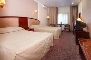 Гостиница Панама-Сити Чита Улучшенный двухместный номер с 2 отдельными кроватями-2